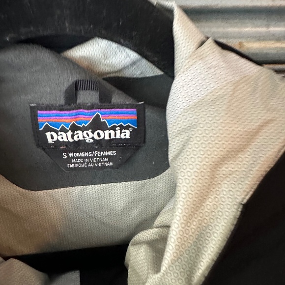 Patagonia Torrentshell 3L Rain Jacket  Women Black Size S - Picture 13 of 16